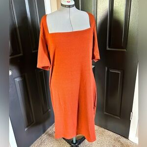 Torrid Burt Umber Stretch Hourglass Shape Dress Square Neckline with 3/4 Sleeves